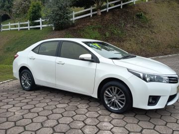 Corolla XEI 2017