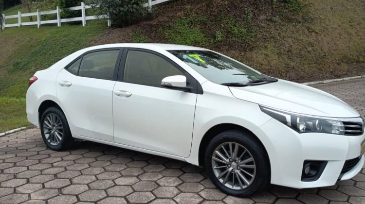 Corolla XEI 2017